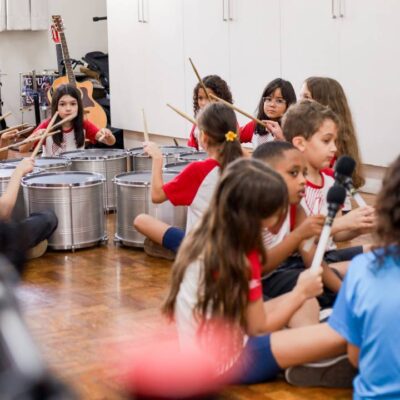 Mais que futebol: Copa do Mundo inspira projeto escolar sobre o Hino Nacional brasileiro | Educação | Tropico Comunicação