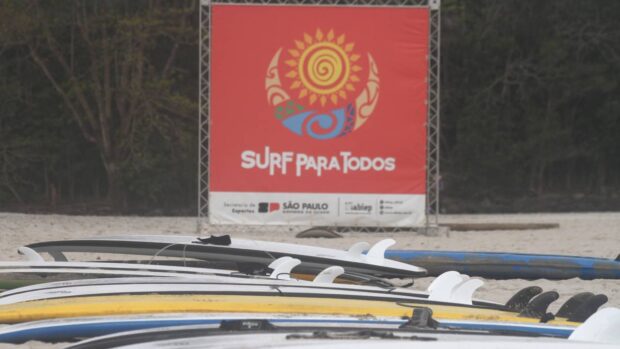 Surf Para Todos chega ao Guarujá com realização da ABIEP e parceria da Drogaria São Paulo | Esportes | Tropico Comunicação